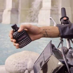 Valentino - Eau De Parfum - Uomo Born In Roma - 100 Ml -Parfumerie Winkel 1200x1200 93