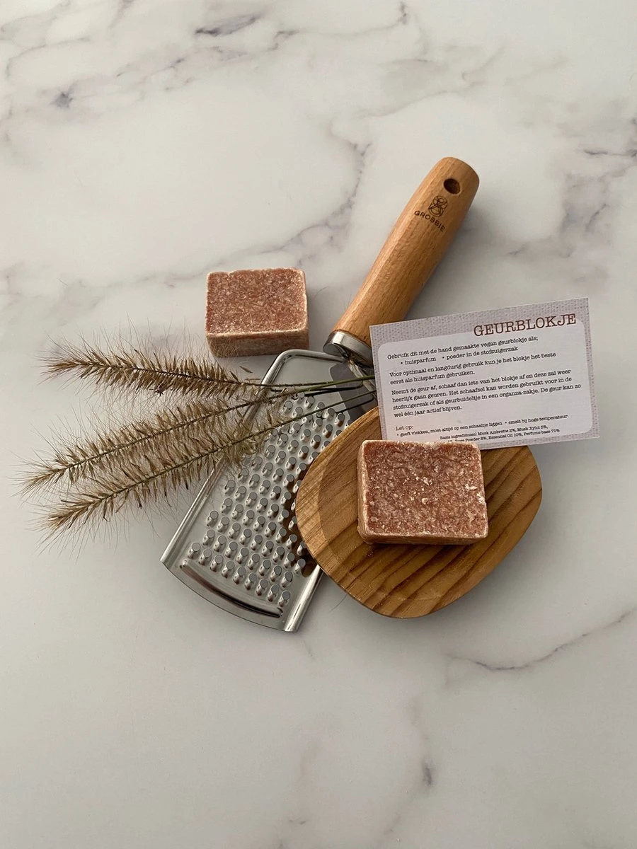 2 Amberblokjes - Geurblokjes - Incl - Schaaltje - Rasp - Organza Zakjes - Geschenkset Vrouwen 1 2 Amberblokjes - Geurblokjes - Incl - Schaaltje - Rasp - Organza Zakjes - Geschenkset Vrouwen